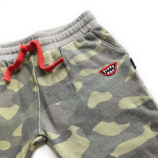 POP FACTORY – CAMO TRACKIES