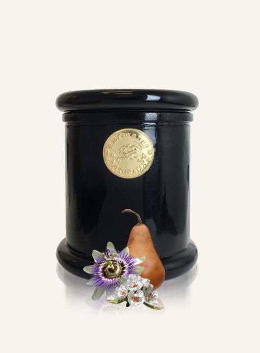 SURMANTI – Pear & Passion Flower Long Burning Ecosoya Candle