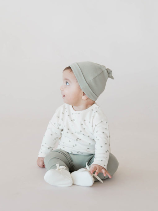 Quincy Mae Knotted Baby Hat – Sage (0-6M)