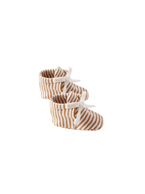 Quincy Mae Ribbed Baby Booties – Walnut Stripe