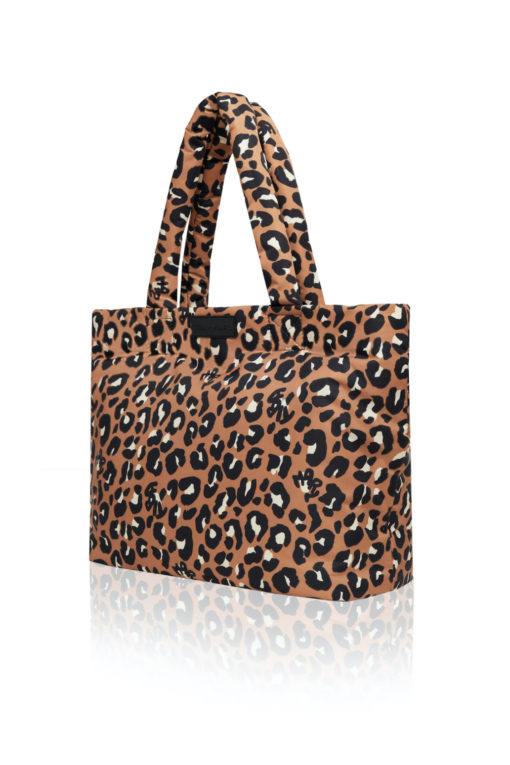 Tiba + Marl – Sumi Puffy Tote – Rust Leopard Print